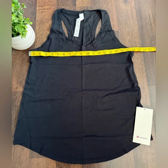 🆕 Lululemon Love Tank - Picture 8 of 13